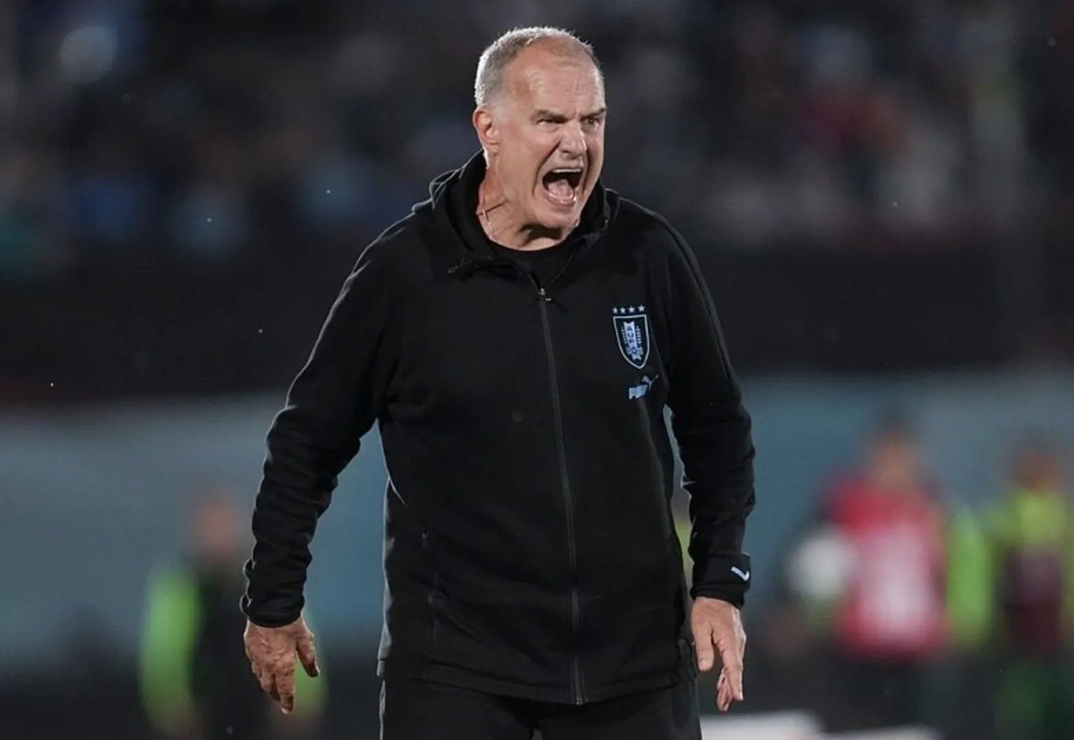 OK9: Uruguay Hòa Đáng Tiếc - HLV Bielsa Chỉ Rõ Nguyên Nhân, Chờ Đợi Tại Lượt Cuối 2 OK9: Uruguay Hòa Đáng Tiếc - HLV Bielsa Chỉ Rõ Nguyên Nhân, Chờ Đợi Tại Lượt Cuối